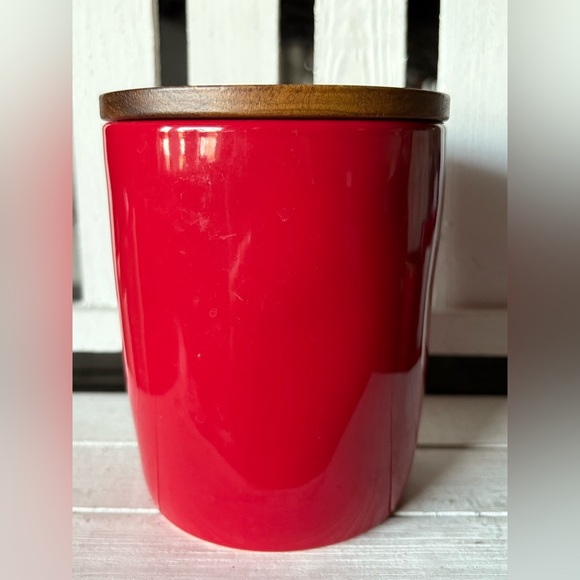 Rae Dunn Red Peppermint Cellar - Picture 3 of 3